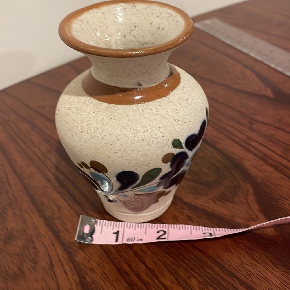 Signed Tonala Mexican Pottery Handpainted Small Vase - Picture 3 of 9